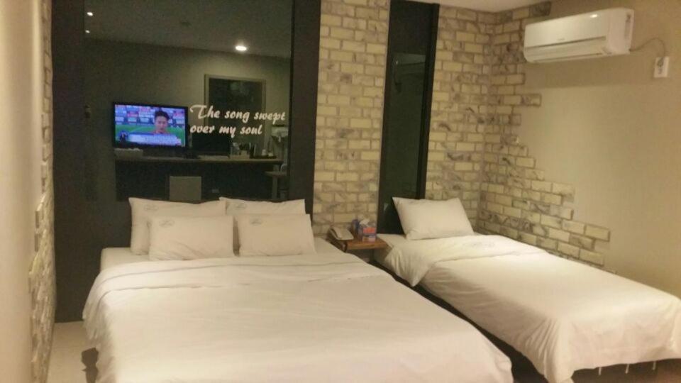 Jeonju Made Motel Kültér fotó